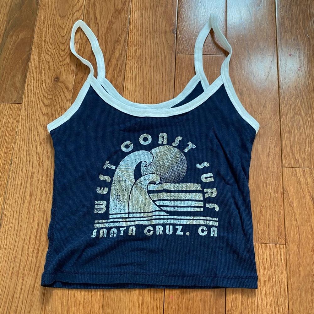 Graphic tank